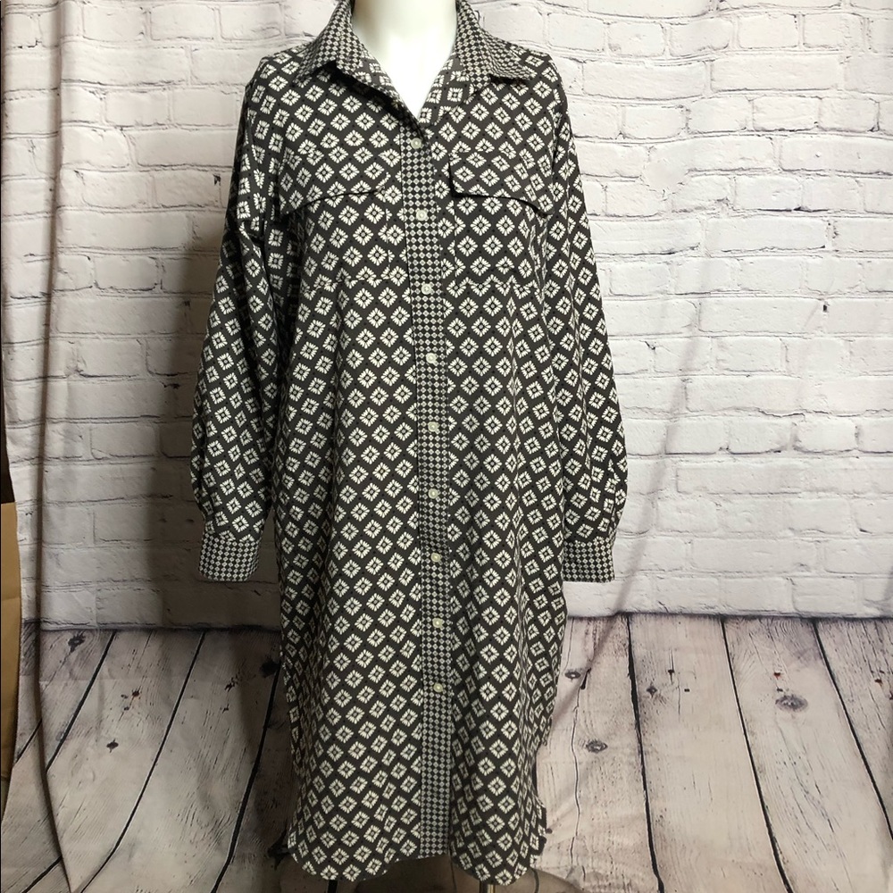 Loft-Gray & Black Geometric Patterned Shirt Sheat… - image 2